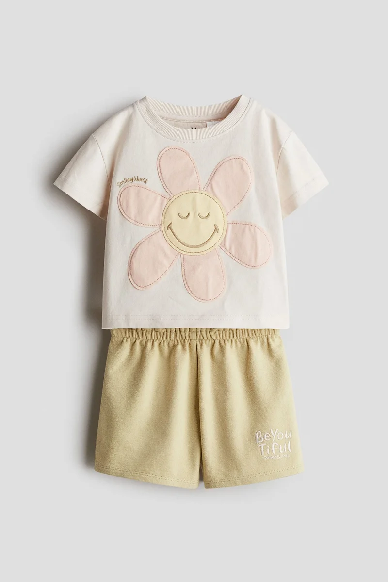 H&M 2-piece T-shirt and shorts set
